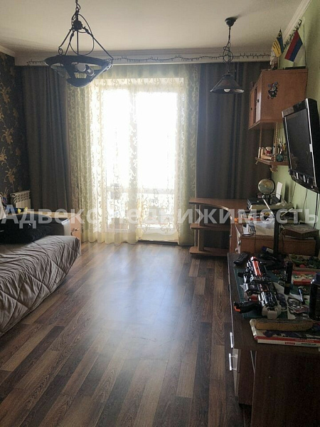 Квартира 3-комн., 110 м²