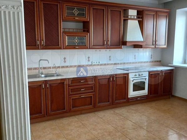 3-к квартира, 137 кв.м. 3-к квартира, 137 кв.м.