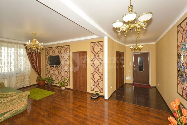 3-к квартира, 90 кв.м.