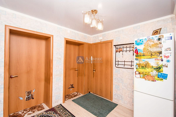 Квартира 3-комн., 52 м² Квартира 3-комн., 52 м²