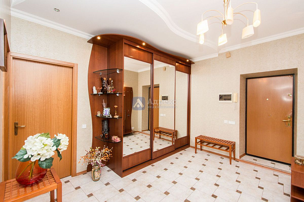 Квартира 2-комн., 123.3 м² Квартира 2-комн., 123.3 м²