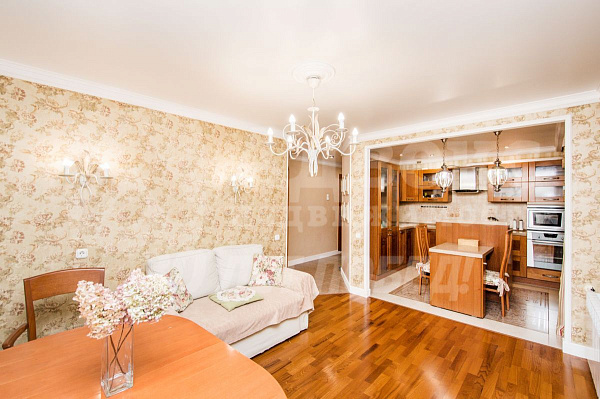 Квартира 3-комн., 91.2 м²