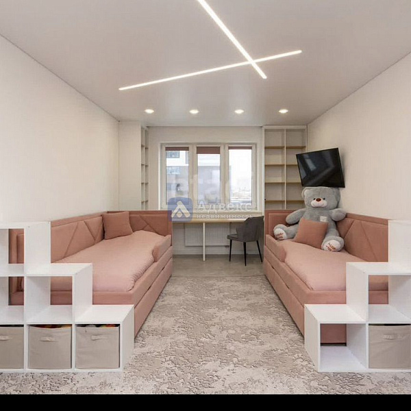 2-к квартира, 74 кв.м.