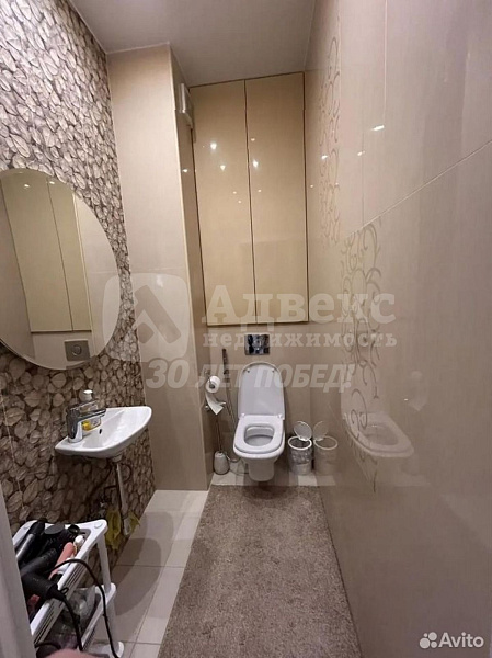2-к квартира, 70 кв.м.