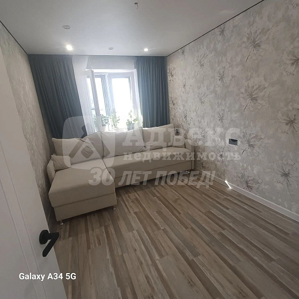 Квартира 3-комн., 63.8 м²