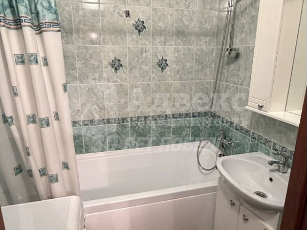 Квартира 3-комн., 66.4 м²