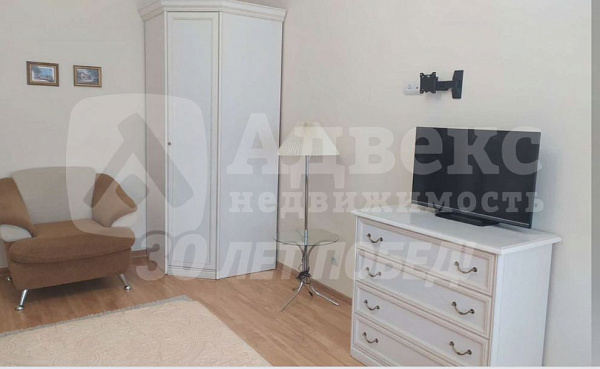 Квартира 1-комн., 50 м²