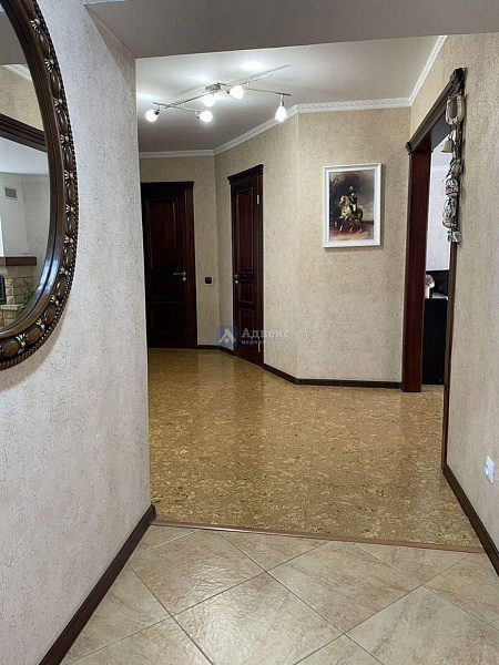 3-к квартира, 101 кв.м. 3-к квартира, 101 кв.м.