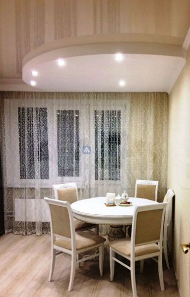 3-к квартира, 90 кв.м.