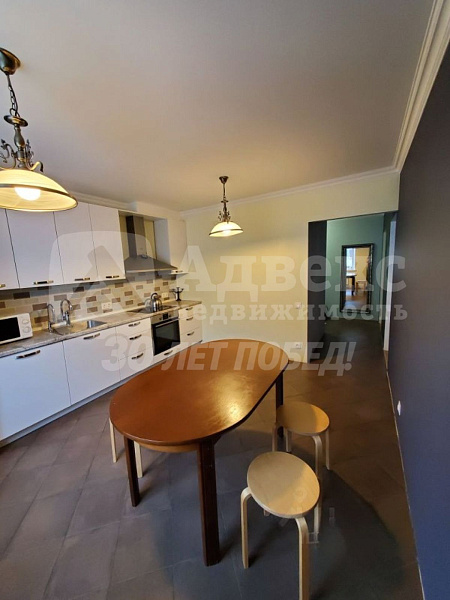 4-к квартира, 105 кв.м.