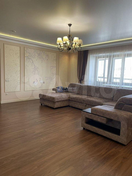 Квартира 3-комн., 128.4 м² Квартира 3-комн., 128.4 м²
