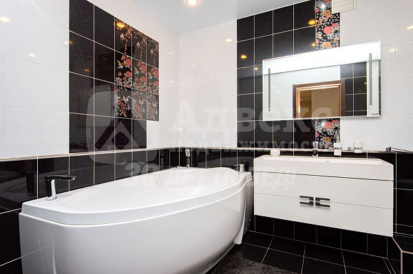 Квартира 2-комн., 93.4 м²