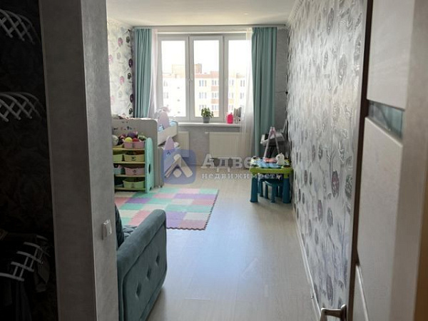 Квартира 2-комн., 81.7 м²