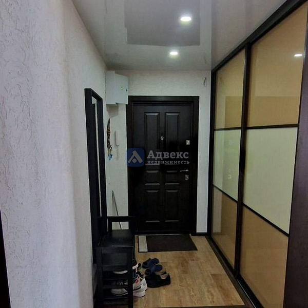 Квартира 3-комн., 90 м²