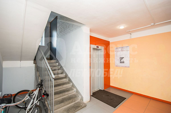 Квартира 3-комн., 82.8 м²
