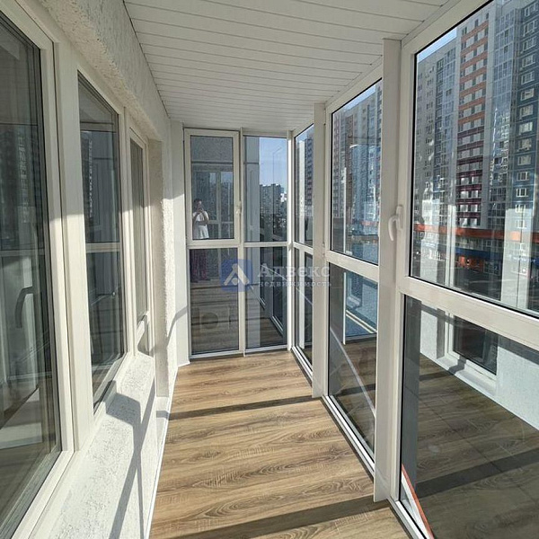 Квартира 3-комн., 92 м²