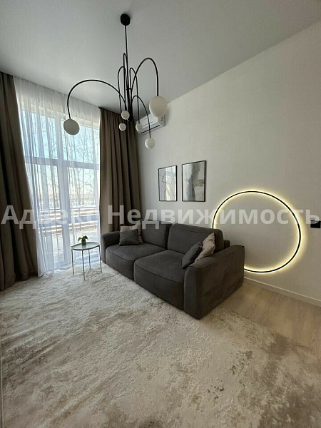 Квартира 2-комн., 80 м²