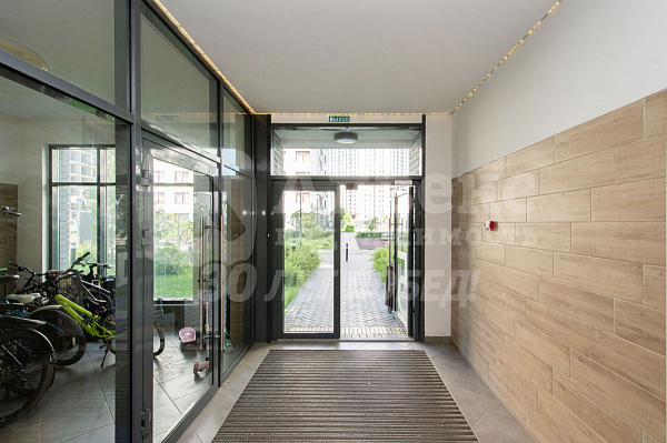 Квартира 3-комн., 75 м²