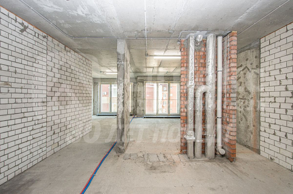 1-к квартира, 72 кв.м.