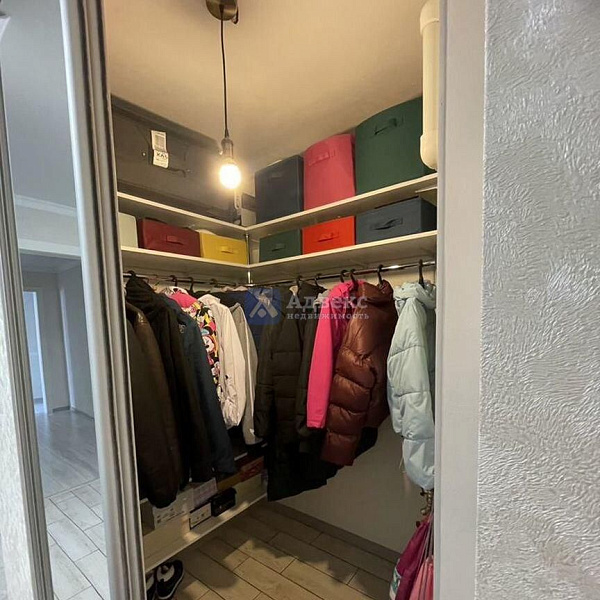 Квартира 3-комн., 92 м²