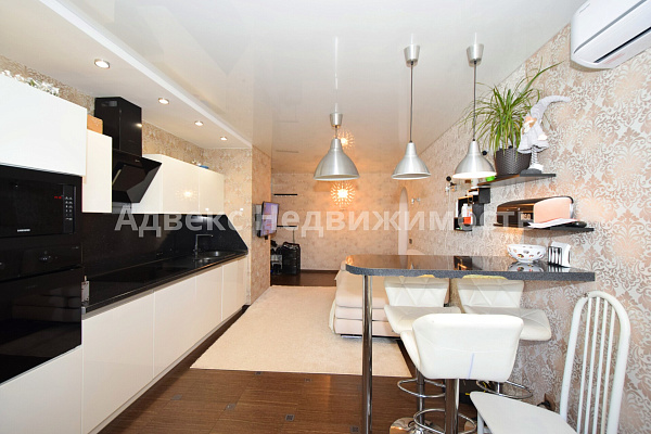 Квартира 2-комн., 66.4 м²