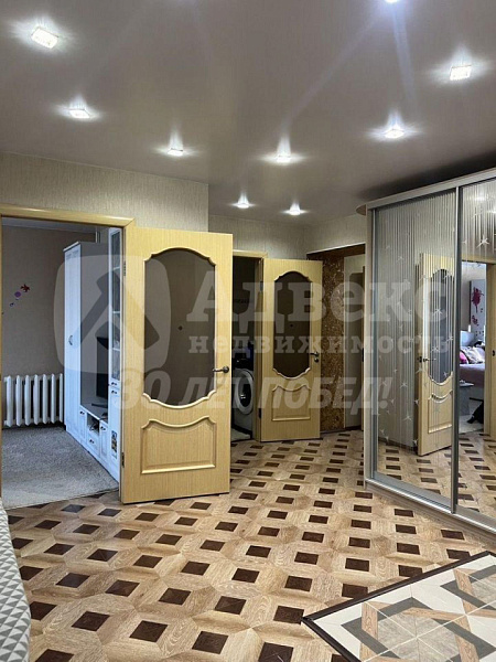 Квартира 3-комн., 89.9 м²