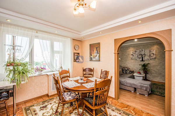 Квартира 3-комн., 91.6 м²