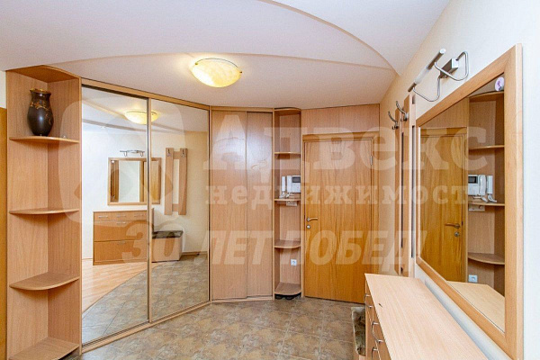 4-к квартира, 106 кв.м.