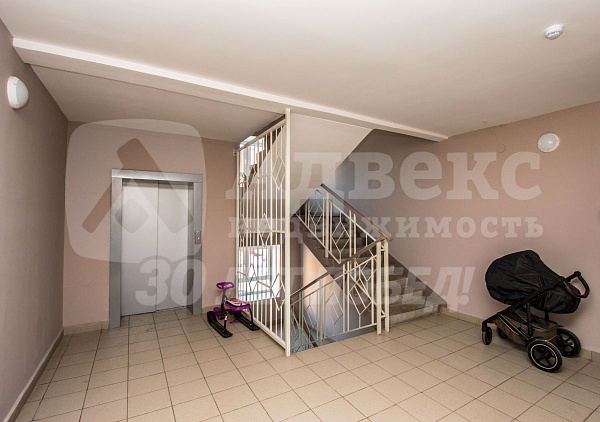 Квартира 3-комн., 117 м²