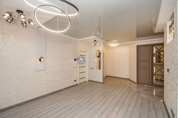 2-к квартира, 87 кв.м.