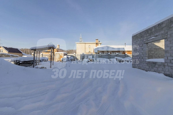 Коттедж 380 м²