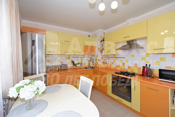 3-к квартира, 102 кв.м.