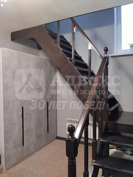 Коттедж 100 м²