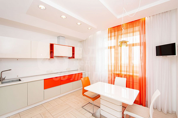 3-к квартира, 131 кв.м.