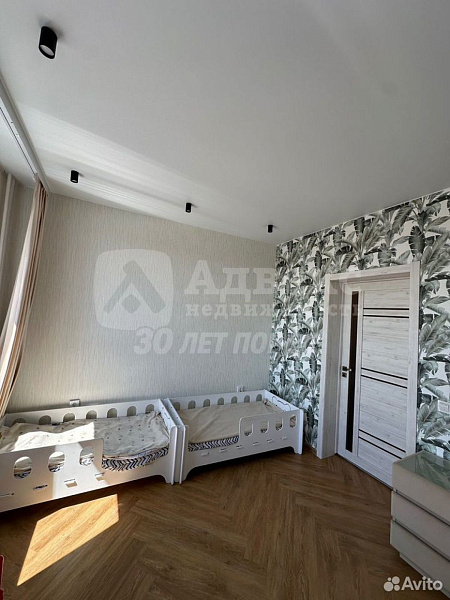 Квартира 2-комн., 73 м²