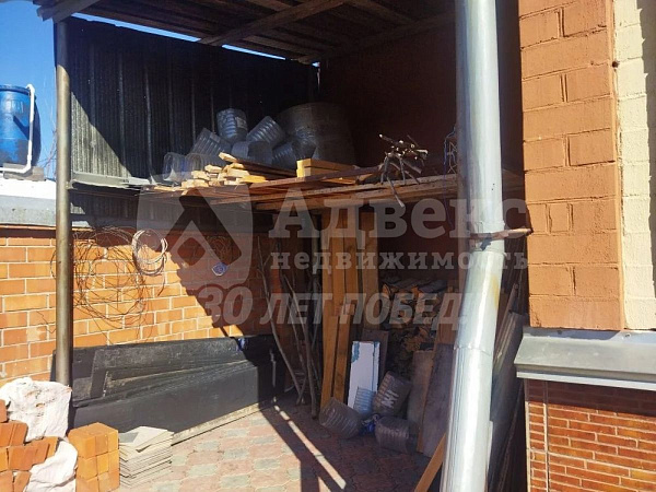 Коттедж 347.9 м²