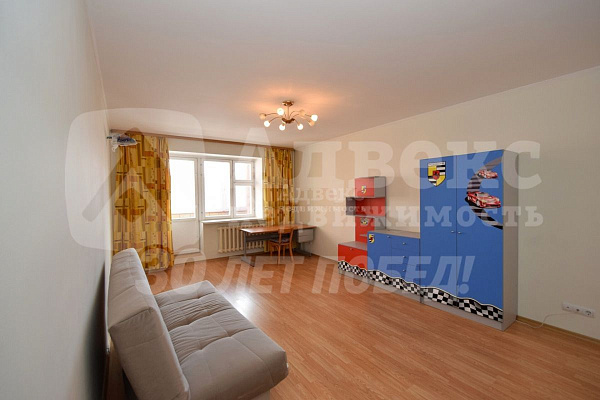 Квартира 3-комн., 101.3 м²