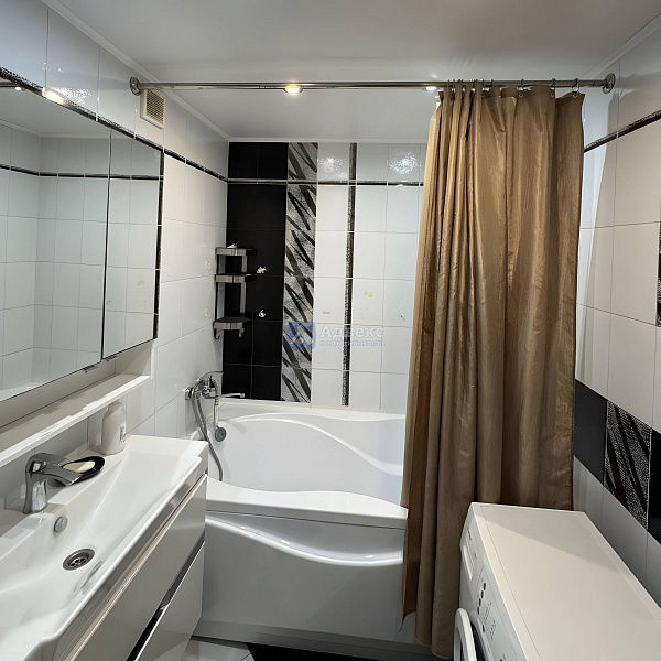 Квартира 2-комн., 62.3 м²