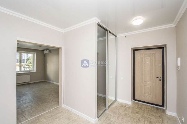 Квартира 3-комн., 68 м²