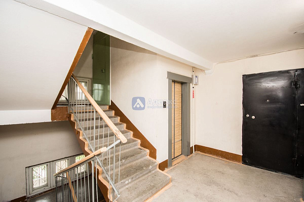 Квартира 3-комн., 93 м²