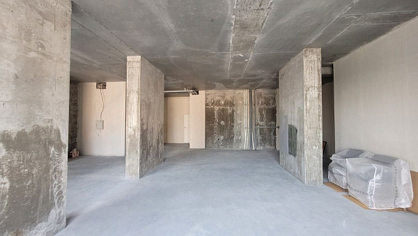 Сдам в аренду: Помещение 107,2 м², Тюмень, ул. Малыгина, 90 (2 этаж)
Отличная локация в ЖК «Парус» для вашего бизнеса! 
Высокий трафик, рядом KDL, Apple Center, салоны красоты.
✅ Площадь: 107,2 кв.м
✅ Потолки: 3,5 м
✅ Входы: 2 (с улицы + из подъезда)
✅ Со