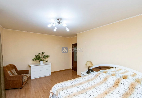 Квартира 2-комн., 85.8 м²