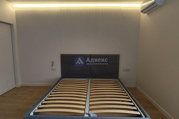 Квартира 1-комн., 57.2 м²