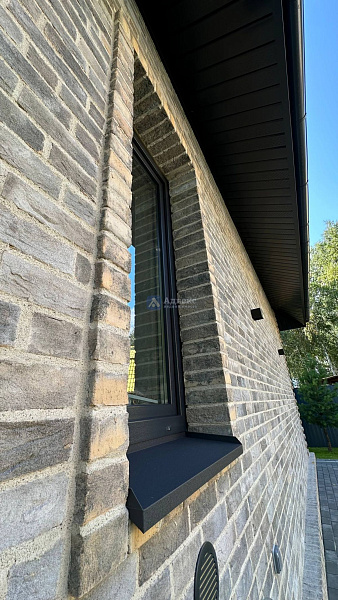 Коттедж 196 м²