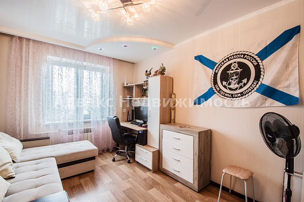 Квартира 3-комн., 66 м²