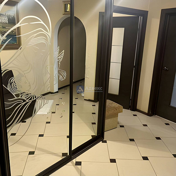 Квартира 3-комн., 90.1 м² Квартира 3-комн., 90.1 м²