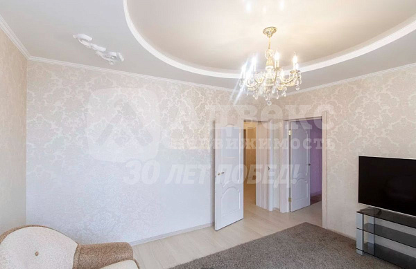 Квартира 3-комн., 96.8 м²