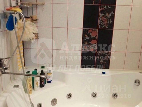 Квартира 2-комн., 67 м²