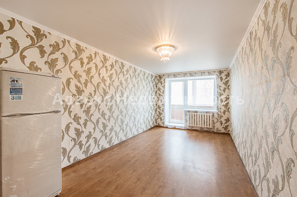 Квартира 3-комн., 89 м²