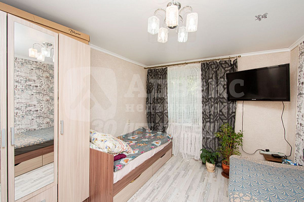 Квартира 3-комн., 61.9 м²
